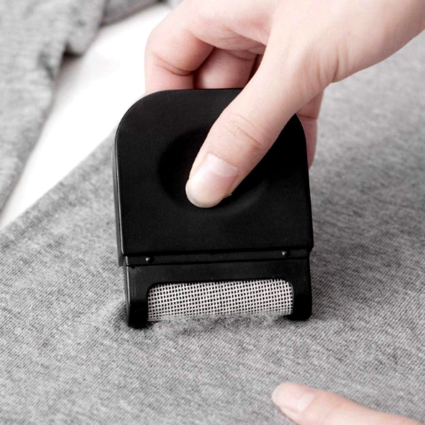 Portable Clothes Lint Remover – Fluff & Fuzz Razor for Fabric & Home