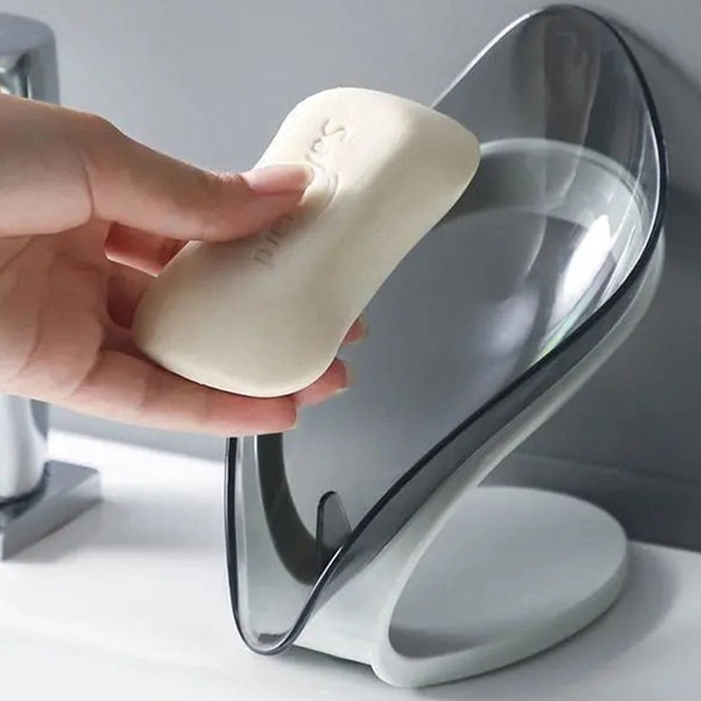 New Leaf Soap Box for Bathroom & Household Use – Lightweight & Durable