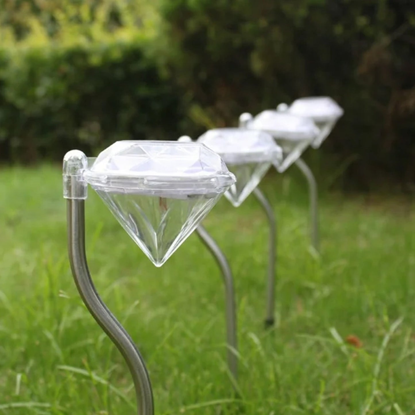 Diamond Solar Path Lights – Waterproof LED Garden Stakes (4 Pc)