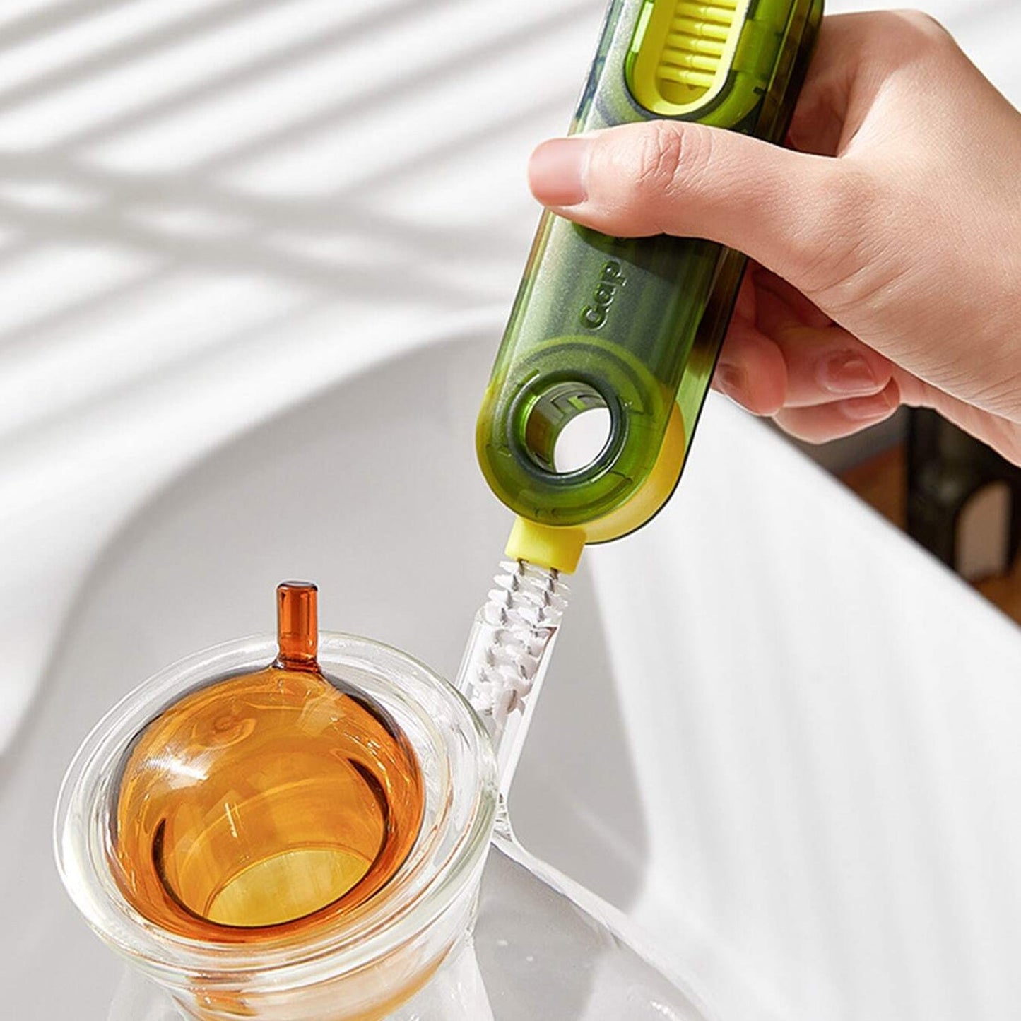 3-in-1 Bottle & Cup Cleaning Brush – Lid & Cover Scrubber (1 Pc)