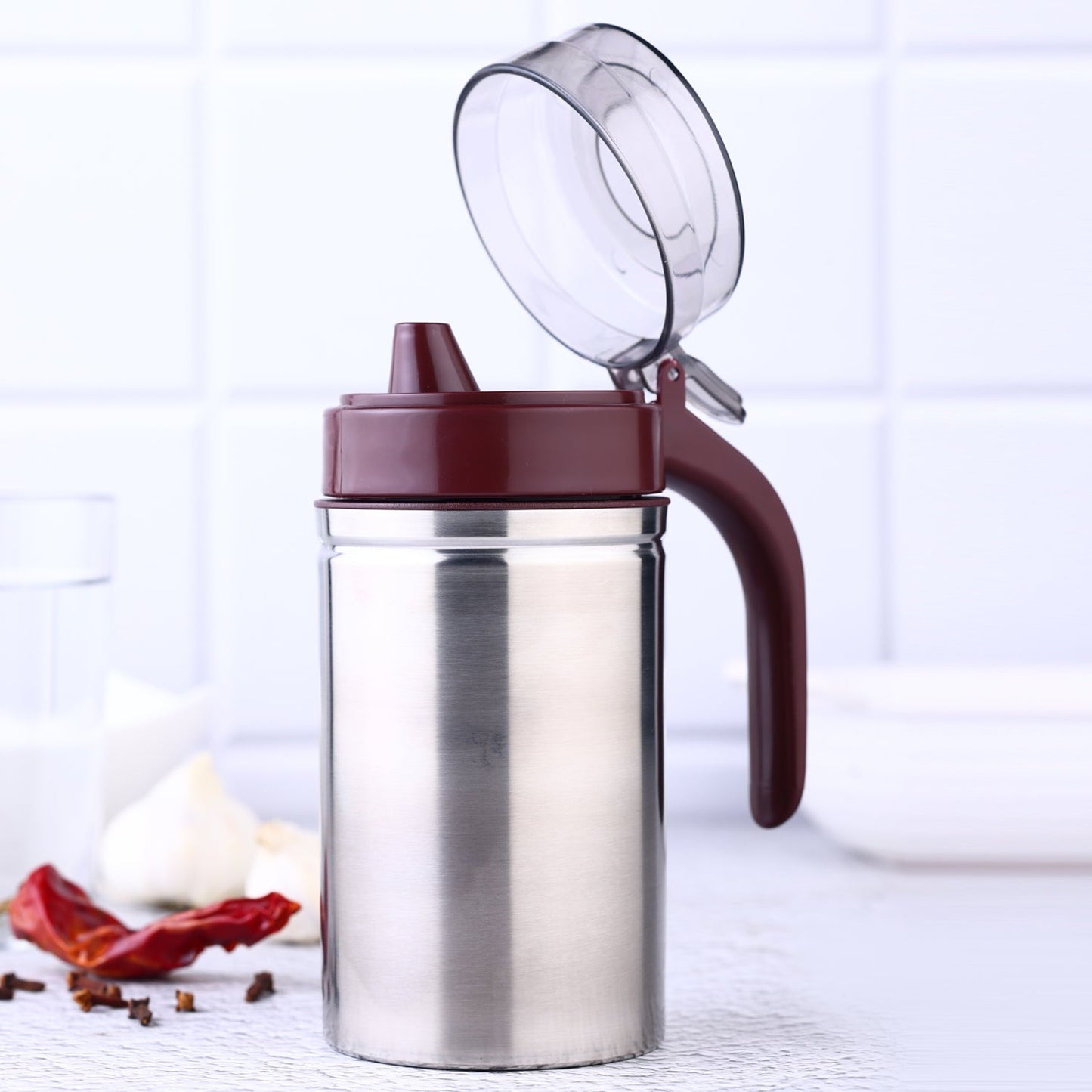 Stainless Steel Oil Dispenser with Small Nozzle – 500ml Leak-Proof Jar