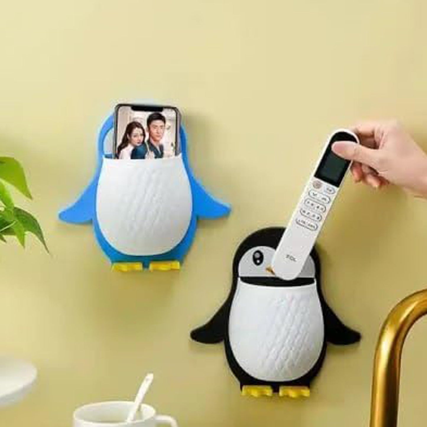 Penguin Wall Storage Box – Adhesive Holder for Remotes & Essentials