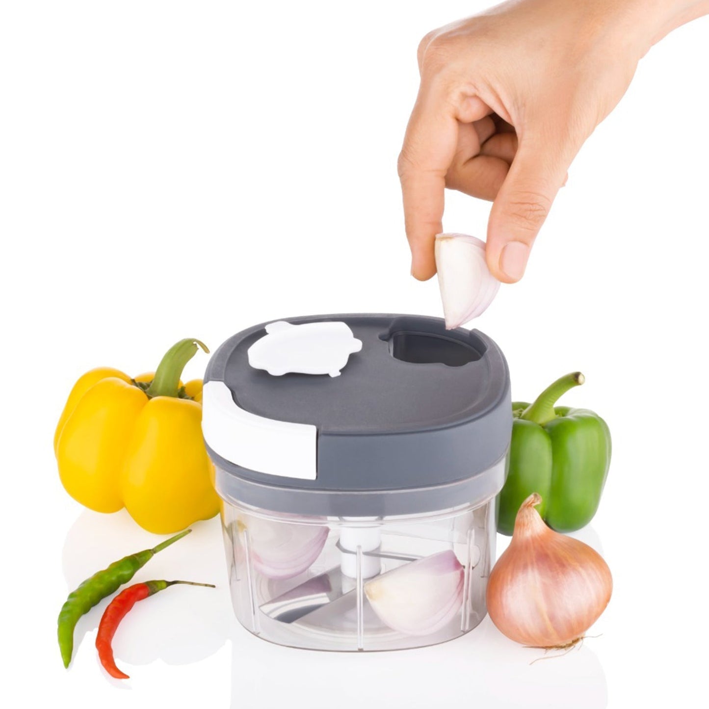 Handy Chopper with Stainless Steel Blades – 600ML Kitchen Tool