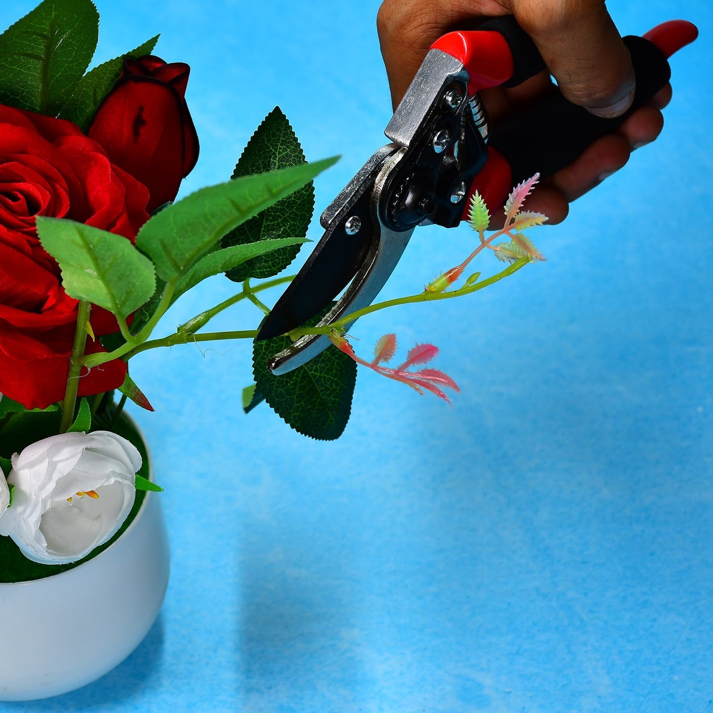 21Cm Red Garden Shears – Sharp Cutter Pruner Scissors for Gardening