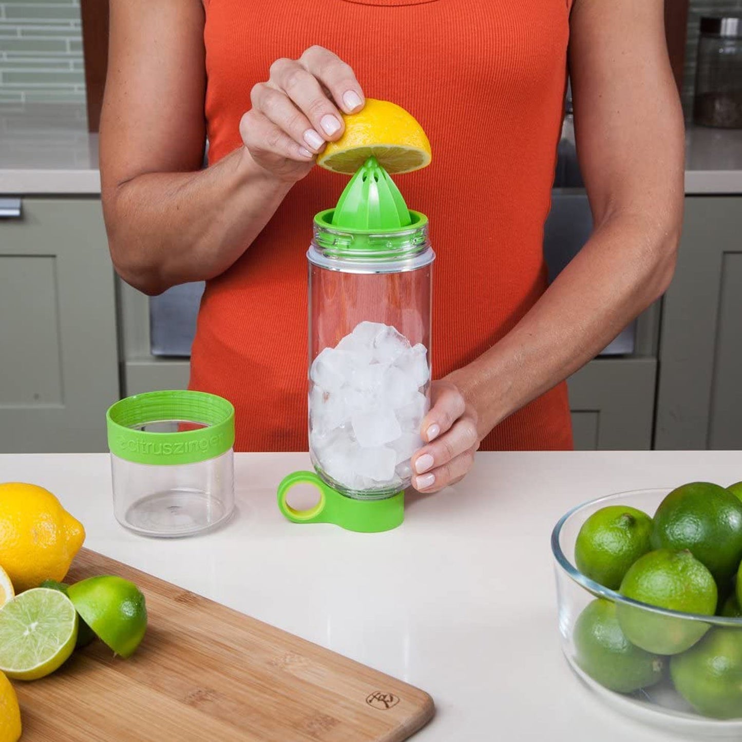Citrus Juicer Bottle – Instant Juice Sports & Infuser Bottle