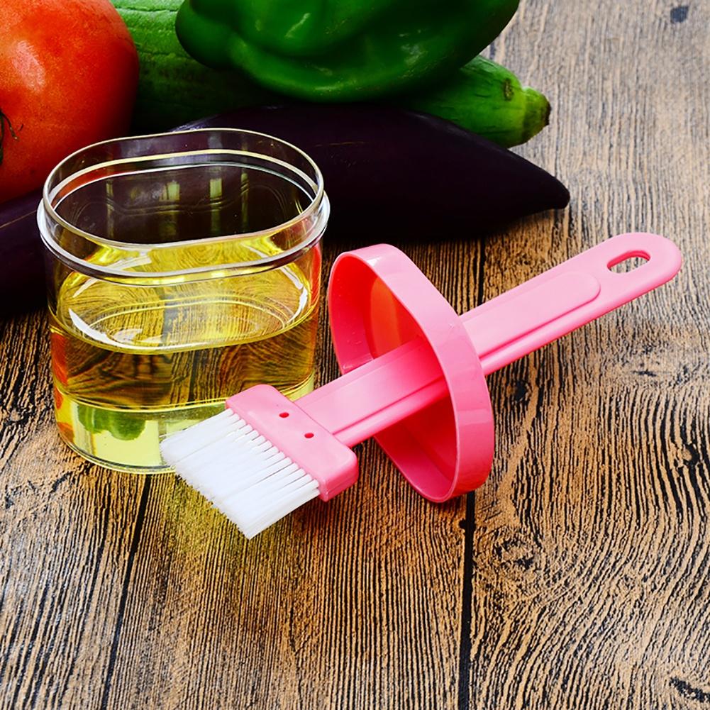 Multi-Purpose Kitchen Oil Brush with Container – Heatproof & BPA-Free
