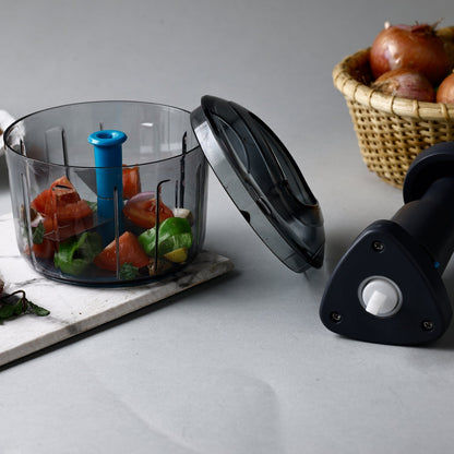 Ganesh Bingo Lock-Unlock Push Chopper, 725ml – Manual & Dishwasher Safe