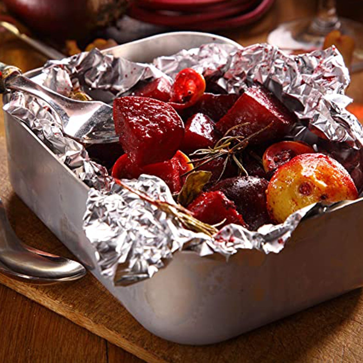 Heavy Duty Aluminum Foil Roll for Baking & Grilling – 5m x 300mm