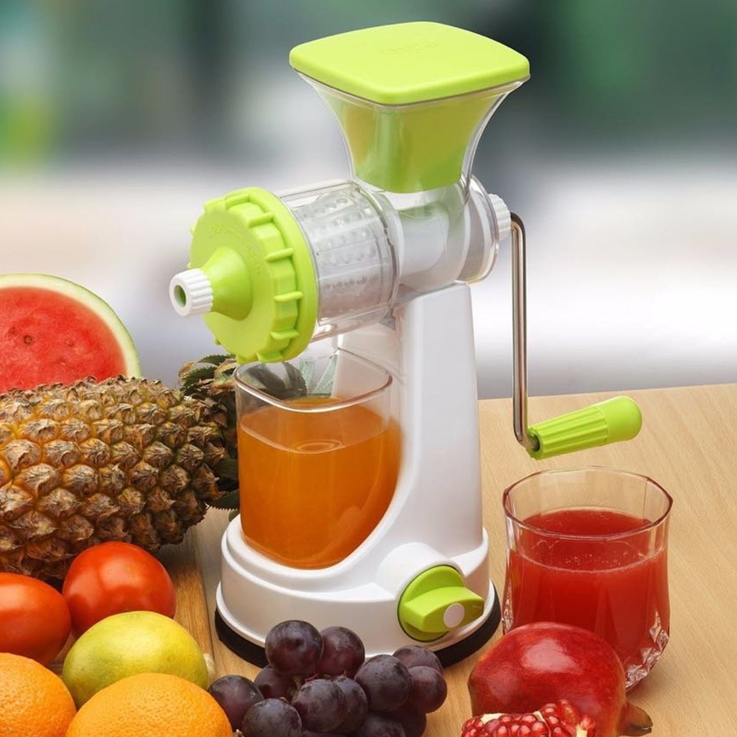 Ganesh Smart Plastic Hand Juicer for Fruits & Vegetables (Multicolor)