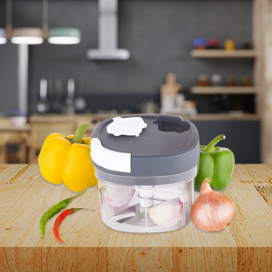Handy Chopper with Stainless Steel Blades – 600ML Kitchen Tool